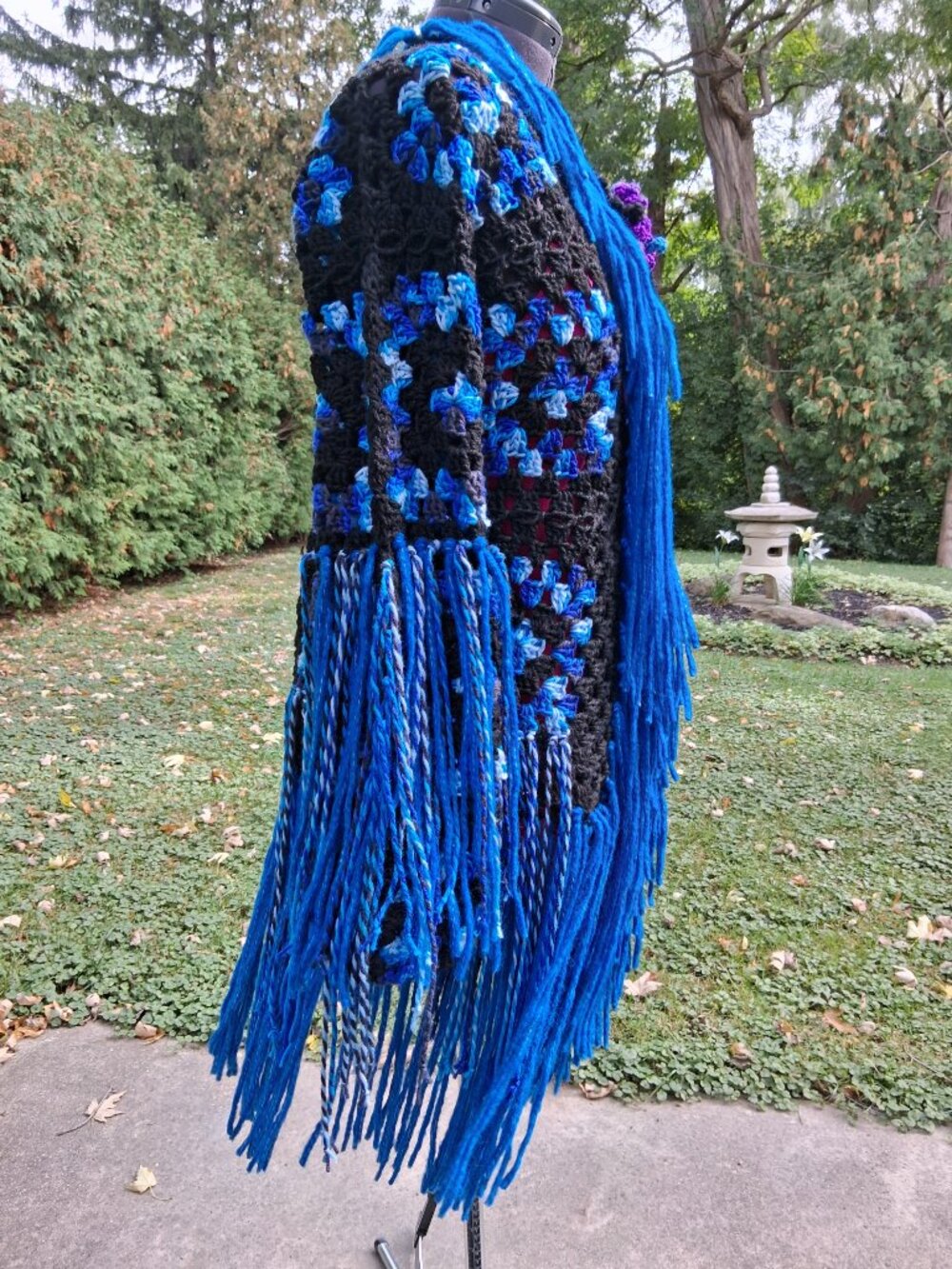 Black and Blue Fringe Granny Square Sweater Size L/XL - Picture 12 of 14